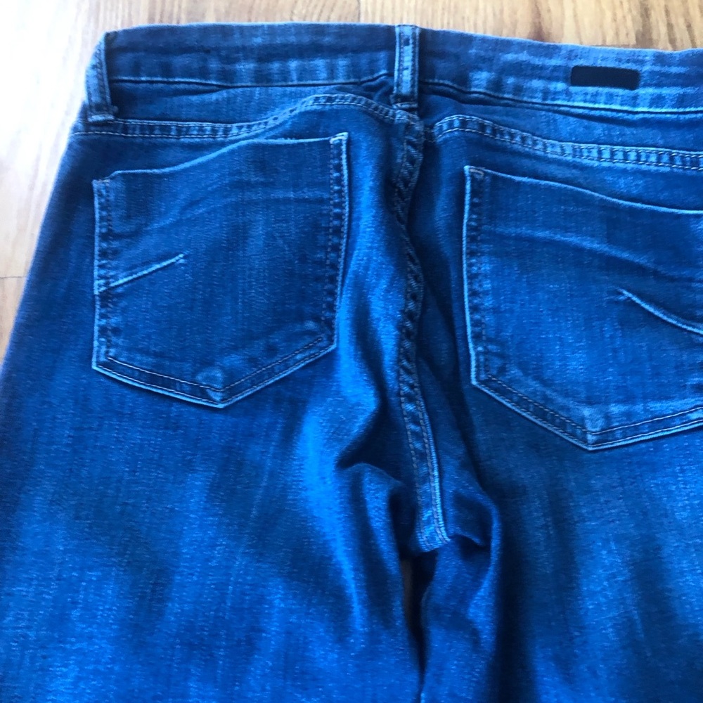 Kut from the Kloth women’s Stevie straight leg jeans - Picture 7 of 7